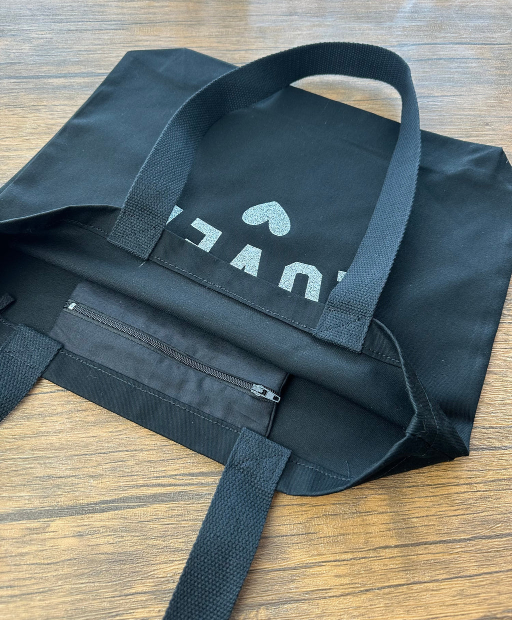 Black “LOVER” Tote Bag with Heart Design – Handmade Glitter Print Bag