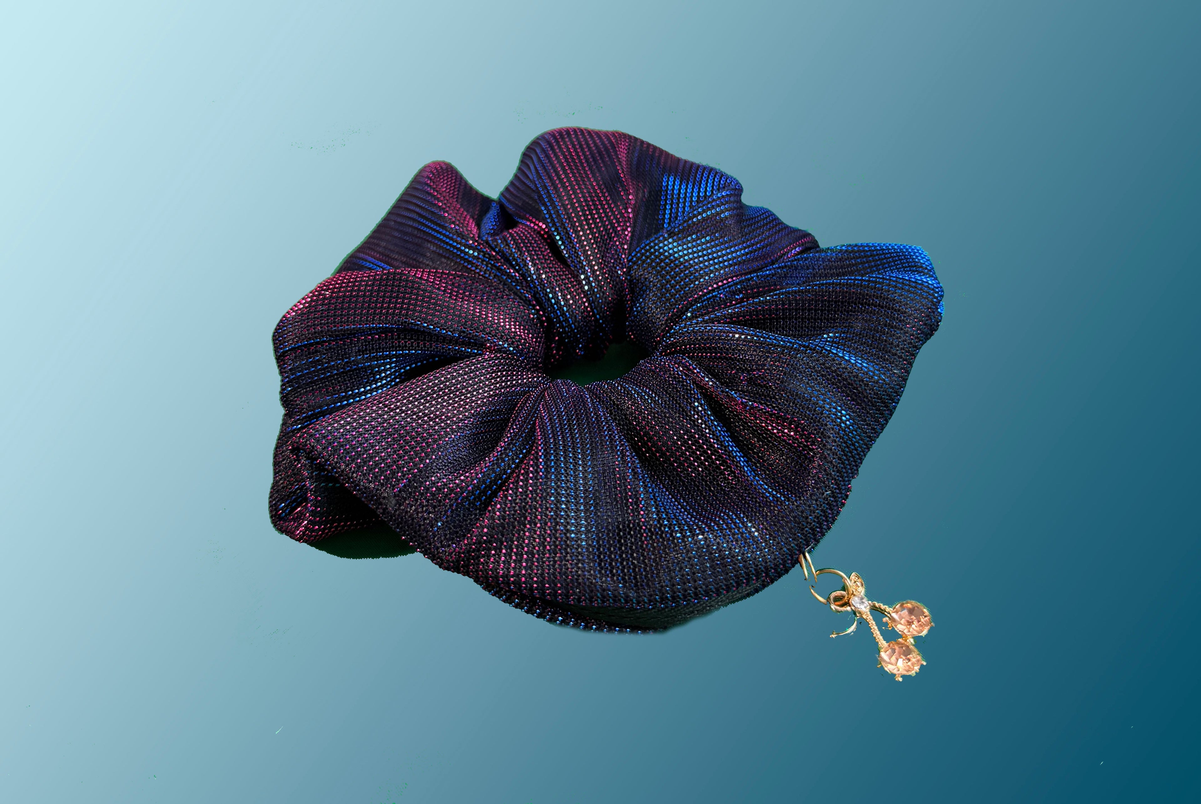 Velvet Secret Pocket Scrunchie with Gem Charm – Hidden Zipper Hair Tie