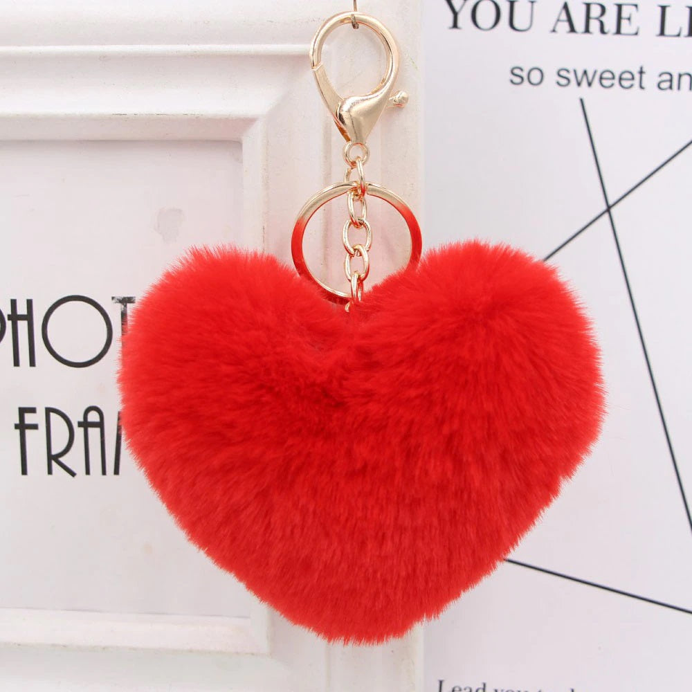 Fluffy Heart Keychain – Soft Faux Fur Bag Charm in Multiple Colours