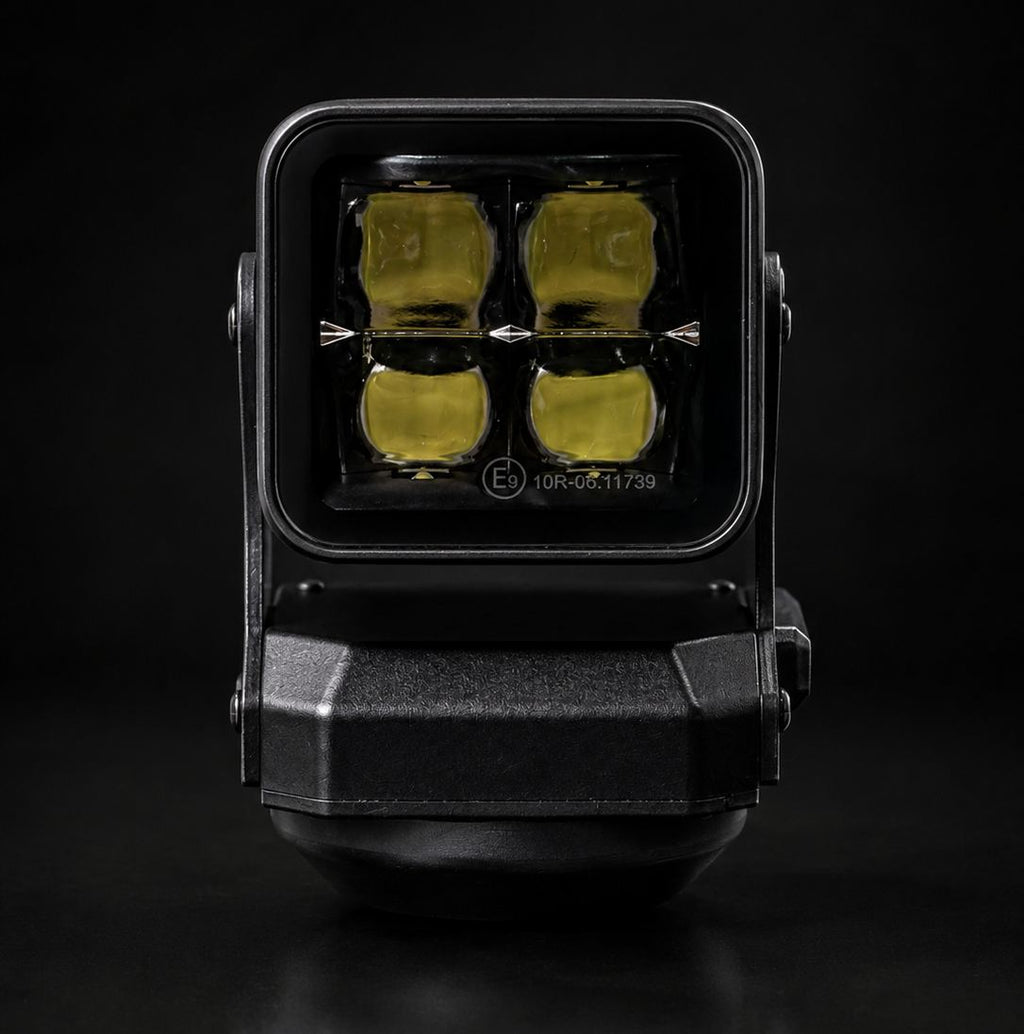 360° Rotatable Remote Controlled LED Search Light, 12-24V